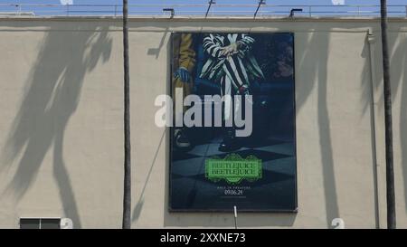 Burbank, Californie, USA 23 août 2024 Tim Burton Beetlejuice Beetlejuice Billboard chez Warner Bros Studios le 23 août 2024 à Burbank, Californie, USA. Photo de Barry King/Alamy Stock photo Banque D'Images