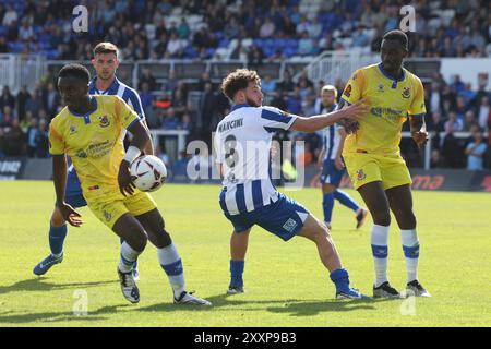 Anthony Mancini en action lors du match de la Ligue nationale Vanarama entre Hartlepool United et Wealdstone au Victoria Park, Hartlepool le samedi 24 août 2024. (Photo : Mark Fletcher | mi News) crédit : MI News & Sport /Alamy Live News Banque D'Images