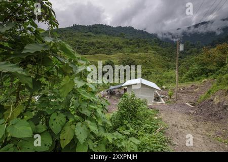 Proyecto de energia hidroelectrica Madre Selva, Sierra de los Cuchumatanes, Quiche, Republica de Guatemala, America Central Banque D'Images