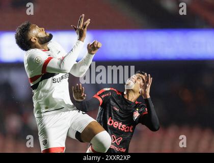 Sao Paulo, Brésil. 25 août 2024. Football Football - Championnat brésilien – São Paulo vs Vitória – stade Morumbi. Joueurs pendant le match crédit : Vilmar Bannach/Alamy/Live News Banque D'Images