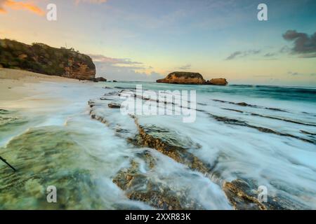 Plage de tortues située à Lombok, Indonésie Banque D'Images