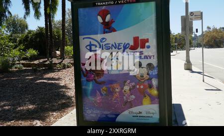 Los Angeles, Californie, États-Unis 20 août 2024 Disney Jr. Arrêt de bus le 20 août 2024 à Los Angeles, Californie, États-Unis. Photo de Barry King/Alamy Stock photo Banque D'Images