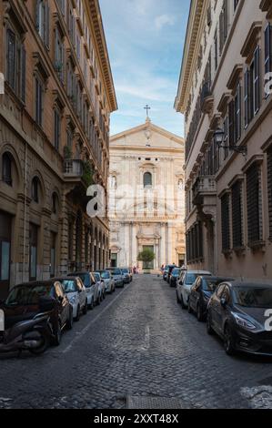 Façade de l'église Santa Maria in Vallicella ou Chiesa Nuova vue de la rue, Rome, Italie Banque D'Images