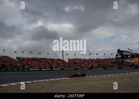 CIRCUIT ZANDVOORT, PAYS-BAS - 24 AOÛT : Max Verstappen, Red Bull Racing des pays-Bas lors du Grand Prix des pays-Bas sur le circuit Zandvoort le samedi 24 août 2024 à Zandvoort, pays-Bas. (Photo de Michael Potts/BSR Agency) Banque D'Images