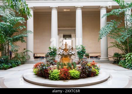 Un jardin à l'intérieur de la National Gallery of Art Washington DC Banque D'Images