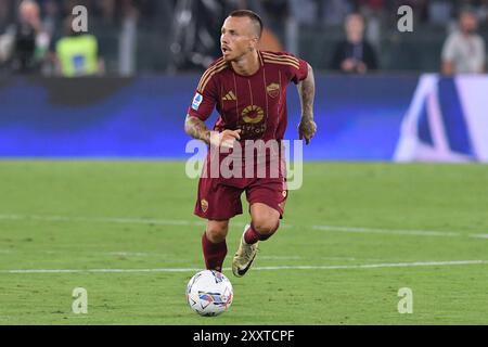 Rome, Latium. 25 août 2024. Angelino de L'AS Roma lors du match de Serie A entre Roma et Empoli au stade olympique, Italie, le 25 août 2024. Crédit crédit : massimo insabato/Alamy Live News Banque D'Images