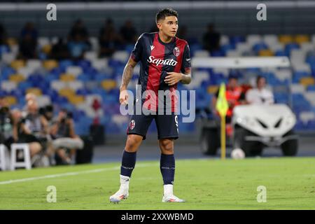 Naples, Italie. 25 août 2024. Santiago Castro du Bologna FC regarde pendant le match de Serie A entre la SSC Napoli et le Bologna FC au Stadio Maradona le 25 août 2024 à Naples, Italie . Crédit : Marco Canoniero/Alamy Live News Banque D'Images