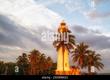 Phare de Galle Fort au Sri Lanka au coucher du soleil Banque D'Images