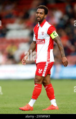 Ashley Hemmings des Kidderminster Harriers en action lors du match de Vanarama National League au stade Aggborough, Kidderminster. Date de la photo : lundi 26 août 2024. Banque D'Images