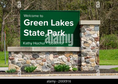 Panneau d'entrée Green Lakes State Park, Fayetteville, New York Banque D'Images
