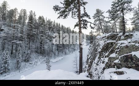 Paysage d'hiver, Gaellivare, Norrbotten, Laponie, Suède, octobre 2013, Europe Banque D'Images