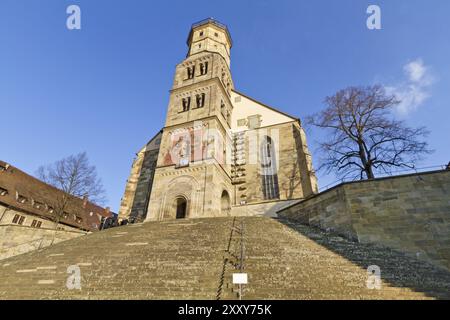 L'église Saint-Michel historique dans Schwaebisch Hall, Allemagne, Europe Banque D'Images