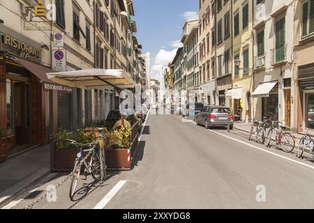Rue italienne dans la ville. Florence, Italie, Europe Banque D'Images