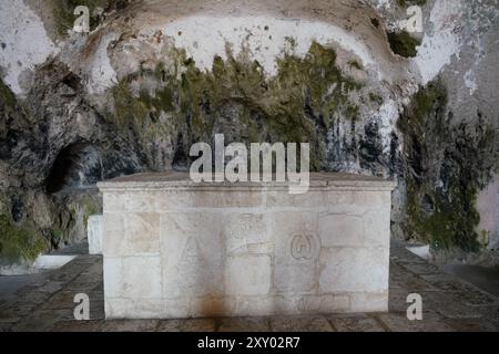 HATAY, TURKIYE - 26 FÉVRIER 2024 : église Saint-Pierre à Hatay Banque D'Images