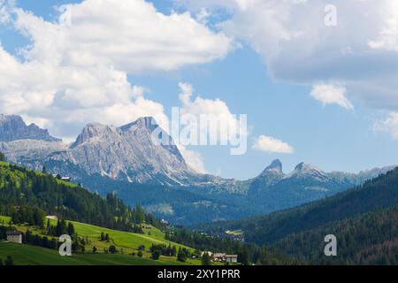 Randonnée près de la Villa - Val Badia - Alta Badia - Italie Banque D'Images