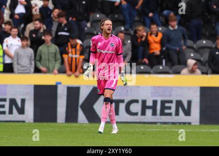 Hull, Royaume-Uni. 24 août 2024. Lukas Jensen de Millwall lors du Hull City AFC v Millwall FC SKY BET EFL Championship match au MKM Stadium, Hull, Angleterre, Royaume-Uni le 24 août 2024 Credit : Every second Media/Alamy Live News Banque D'Images