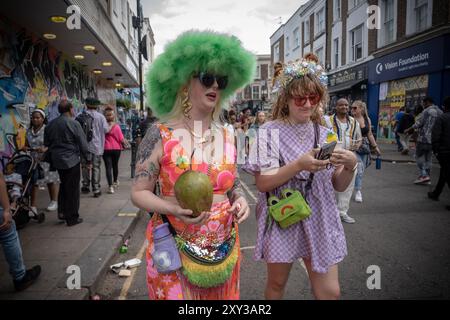 Carnaval de Notting Hill. La plus grande fête de rue d’Europe récupère les rues de l’ouest de la ville de Londres avec des célébrations de la culture et de la communauté caribéennes. Banque D'Images