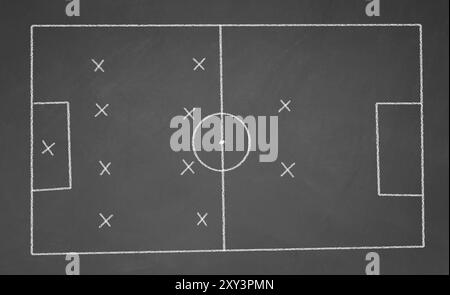 Terrain de football abstrait dessiné à la craie sur tableau noir. schéma 4-4-2 Banque D'Images