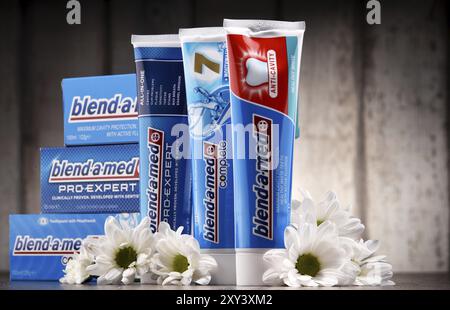 Blend-A-Med est une marque de dentifrice allemand acquise par Procter & Gamble en 1987. Dans certains pays, il est vendu sous les noms de Crest et Oral-B. Banque D'Images