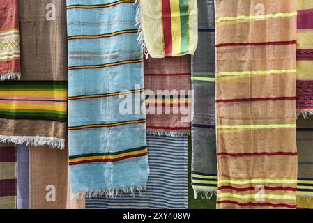 Den Helder, pays-Bas, mai 2022. Divers morceaux de lin coloré et coton Banque D'Images