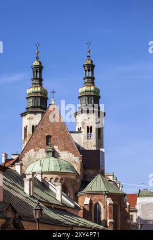 Église de. André à Cracovie, Pologne, architecture romane, pierre et brique monument historique datant du 11ème siècle, Europe Banque D'Images