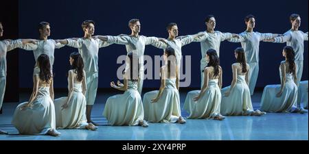 Au Staatsoper Berlin : Benjamin Millepied, directeur de ballet de l'Opéra National de Paris à partir de 2014 avec le ballet 'Daphnis et Cloe' ? Pour ce néo Banque D'Images