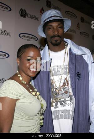 Snoop Dogg à la 21e édition annuelle Sports Spectacular qui s'est tenue au Hyatt Regency Century Plaza à Century City, États-Unis, le 11 juin 2006 Banque D'Images