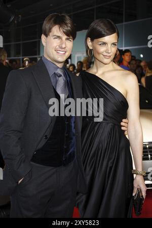 Tom Cruise et Katie Holmes au Gala de la soirée d'ouverture de l'AFI Fest première de Lions for Lambs au ArcLight Theater à Hollywood, aux États-Unis, en novembre Banque D'Images