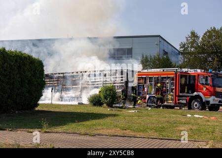 LKW Steht dans Flammen Banque D'Images