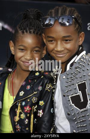 Willow Smith et Jaden Smith lors de la première à Los Angeles de 'The Twilight Saga : Eclipse' qui s'est tenue au Nokia Theatre L.A. Live à Los Angeles le 24 juin Banque D'Images