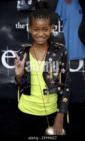 Willow Smith à la première de The Twilight Saga : Eclipse à Los Angeles, au Nokia Theatre L.A. Live à Los Angeles le 24 juin 2010. Crédit : Banque D'Images