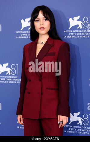 Jenna Ortega beim Photocall zum Kinofilm 'Beetlejuice Beetlejuice' auf der Biennale di Venezia 2024 / 81. Internationale Filmfestspiele von Venedig im Palazzo del Casino. Venedig, 28.08.2024 Banque D'Images