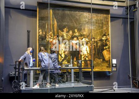 Amsterdam, pays-Bas, 19 septembre 2020. La restauration de la veille nocturne de Rembrandt au Rijksmuseum d'Amsterdam, aux pays-Bas Banque D'Images