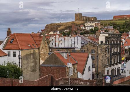 Whitby, North Yorkshire, Angleterre, Royaume-Uni, 13 septembre, 2018 : vue sur la ville depuis Cliff St. Banque D'Images