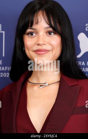 Jenna Ortega beim Photocall zum Kinofilm 'Beetlejuice Beetlejuice' auf der Biennale di Venezia 2024 / 81. Internationale Filmfestspiele von Venedig im Palazzo del Casino. Venedig, 28.08.2024 Banque D'Images