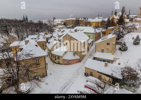 Vue aérienne d'hiver de Mala strana (petit quartier) à Prague, République tchèque Banque D'Images