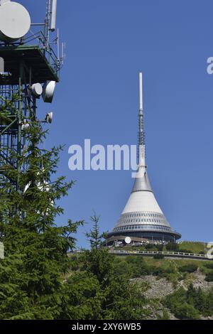 Vue sur Jeschken en République tchèque. Vue sur Jested (Jeschken) près de Liberec Banque D'Images