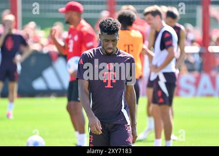 Munich, Deutschland. 28 août 2024. Départ Kingsley COMAN (FC Bayern Munich), action. Entraînement du FC Bayern Munich sur le terrain d'entraînement de Saebener Strasse le 28 août 2024. Football 1ère Bundesliga, saison 2024/2025? Crédit : dpa/Alamy Live News Banque D'Images