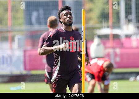 Kingsley Coman (FC Bayern Muenchen, 11 ans), Oeffentliches Training, FC Bayern Muenchen, Fussball, saison 24/25, 28.08.2024, Foto : Eibner-Pressefoto/Jenni Maul Banque D'Images