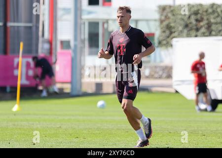 Joshua Kimmich (FC Bayern Muenchen, 06), Oeffentliches Training, FC Bayern Muenchen, Fussball, saison 24/25, 28.08.2024, Foto : Eibner-Pressefoto/Jenni Maul Banque D'Images