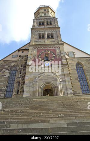 L'église Saint-Michel historique dans Schwaebisch Hall, Allemagne, Europe Banque D'Images