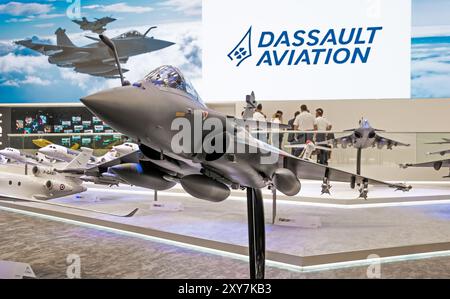 Maquettes d'avions sur un stand du constructeur aéronautique français Dassault Aviation lors du salon International Paris Air. Le Bourget, France - 22 juin, Banque D'Images