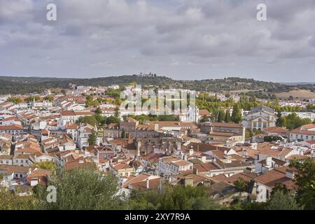 Vue de la ville de Montemor o Novo depuis le château de l'Alentejo, Portugal, Europe Banque D'Images