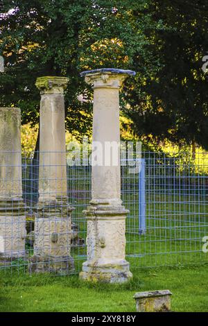 Colonnes, Lusthausruine Stuttgart dans le jardin du palais central, parc du palais, ancien bâtiment Renaissance construit par Georg Beer au XVIe siècle, Renais Banque D'Images