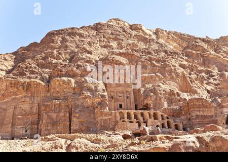 Tombeau d'urne, l'un des célèbres tombes royales de pétra, jordanie Banque D'Images