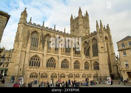 Abbaye de Bath (dernière église gothique en Angleterre, commencée en 1499). Ville de Bath (inscrite sur la liste du patrimoine mondial de l'UNESCO en 1987). Avon, Angleterre, Royaume-Uni. Banque D'Images