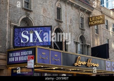 'Six' Marquee au Lena Horne Theatre (anciennement Brooks Atkinson) à Times Square, NYC, États-Unis, 2024 Banque D'Images