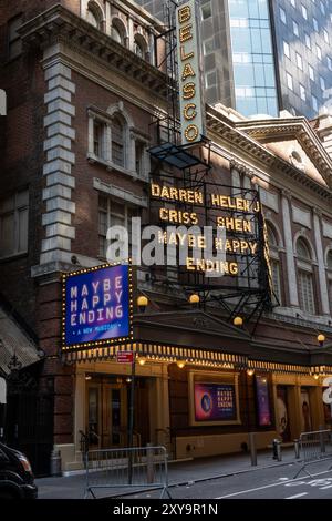 Belasco Theatre Marquee avec 'Maybe Happy Ending'', New York City, États-Unis 2024 Banque D'Images