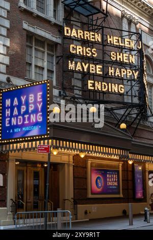 Belasco Theatre Marquee avec 'Maybe Happy Ending'', New York City, États-Unis 2024 Banque D'Images