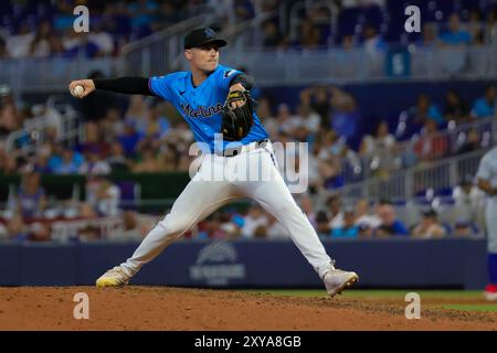 Calvin Faucher P #53 - août 25, Miami Marlins v Chicago Cubs at Loan Depot Park le 25 août 2024 à Miami, Floride. (Photo de Chris Arjoon) Banque D'Images